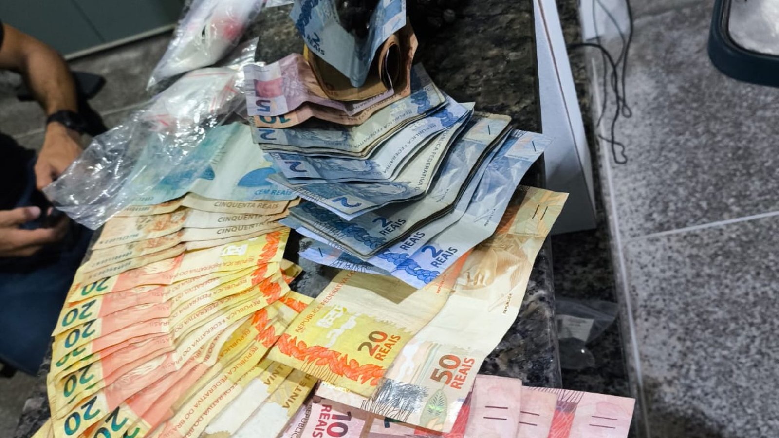 Berg-PCCE-prende-suspeitos-e-desarticula-crimes-de-trafico-e-estelionato-em-ofensivas-na-Capital