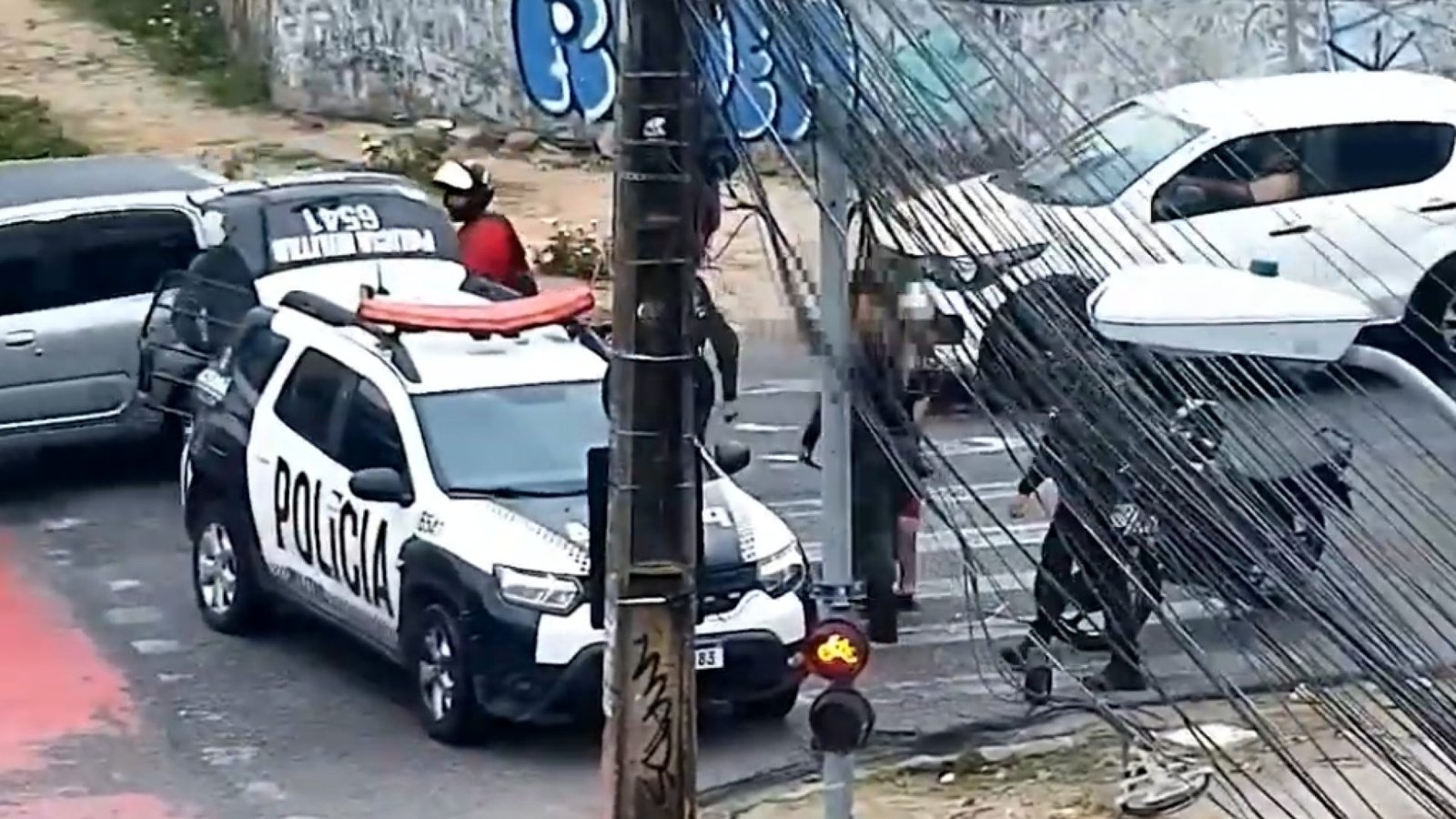 Com-apoio-do-Nuvid-e-do-Sistema-Agilis-PMCE-recupera-moto-roubada-na-Parangaba.IM_-1