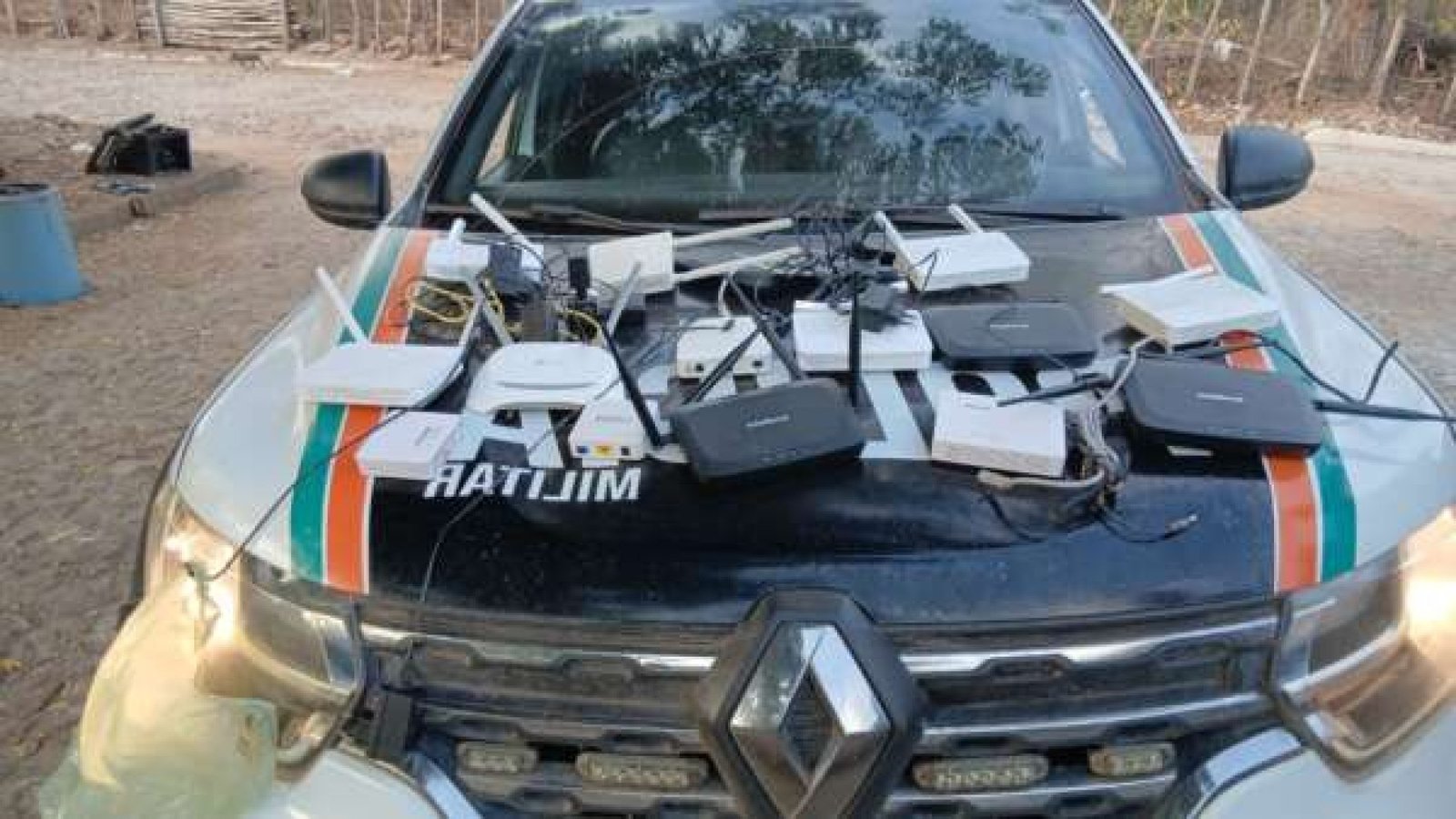 PMCE-apreende-adolescente-suspeito-de-ato-infracional-analogo-ao-crime-de-extorsao-contra-provedor-de-internet-em-Graca-600x338-1