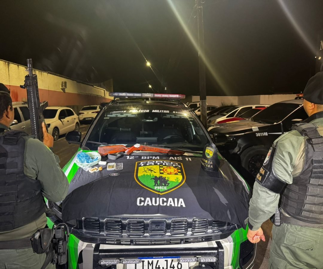 Caucaia: Força Tática da PMCE apreende arma artesanal e drogas em operação