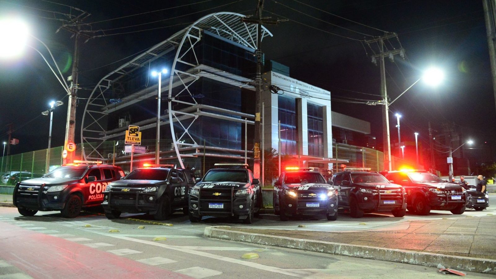integrar o grupo criminoso nesta quinta-feira (7) . A operação da Polícia Civil