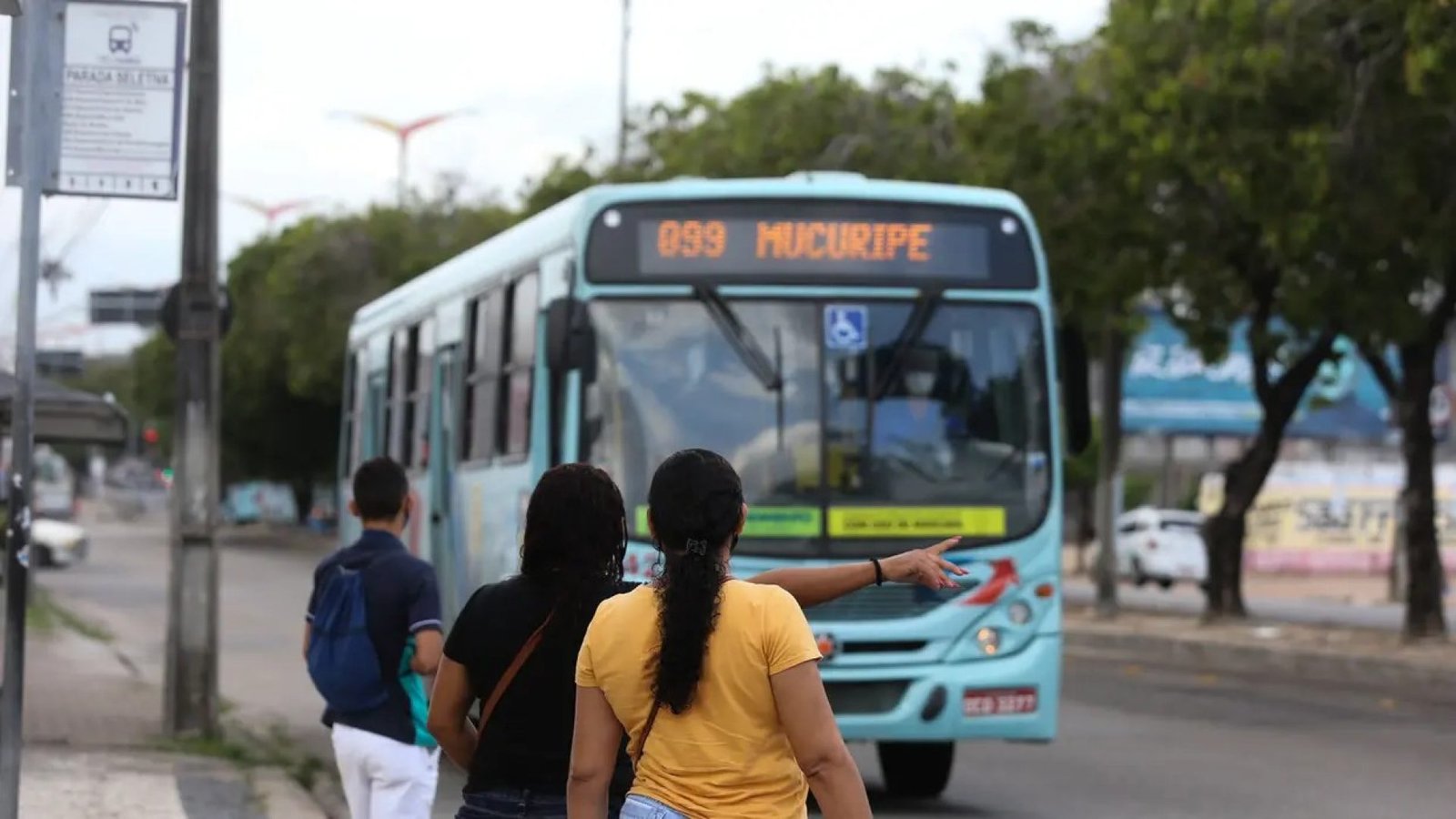 meio da Central 156 ou pela plataforma SPU Digital. Para abrir a solicitação, o