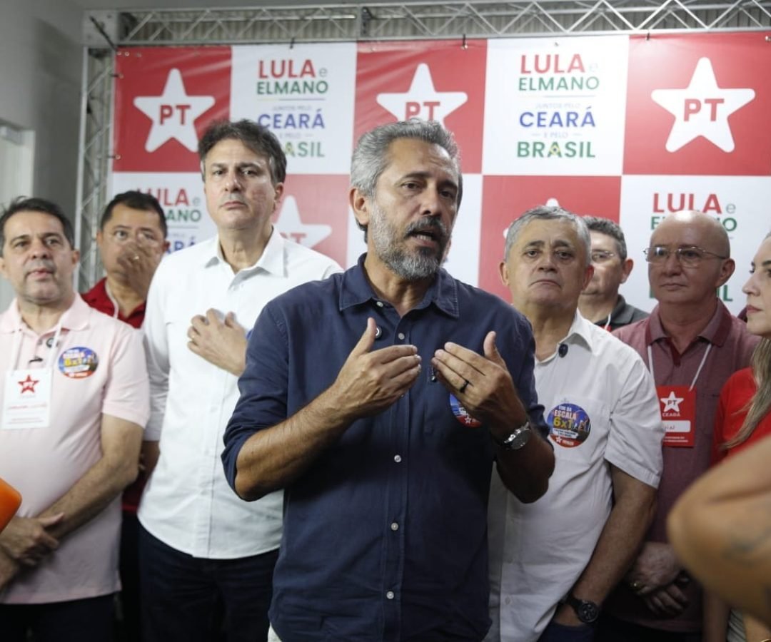 unanimidade indicar o companheiro Elmano de Freitas para nos representar como ca