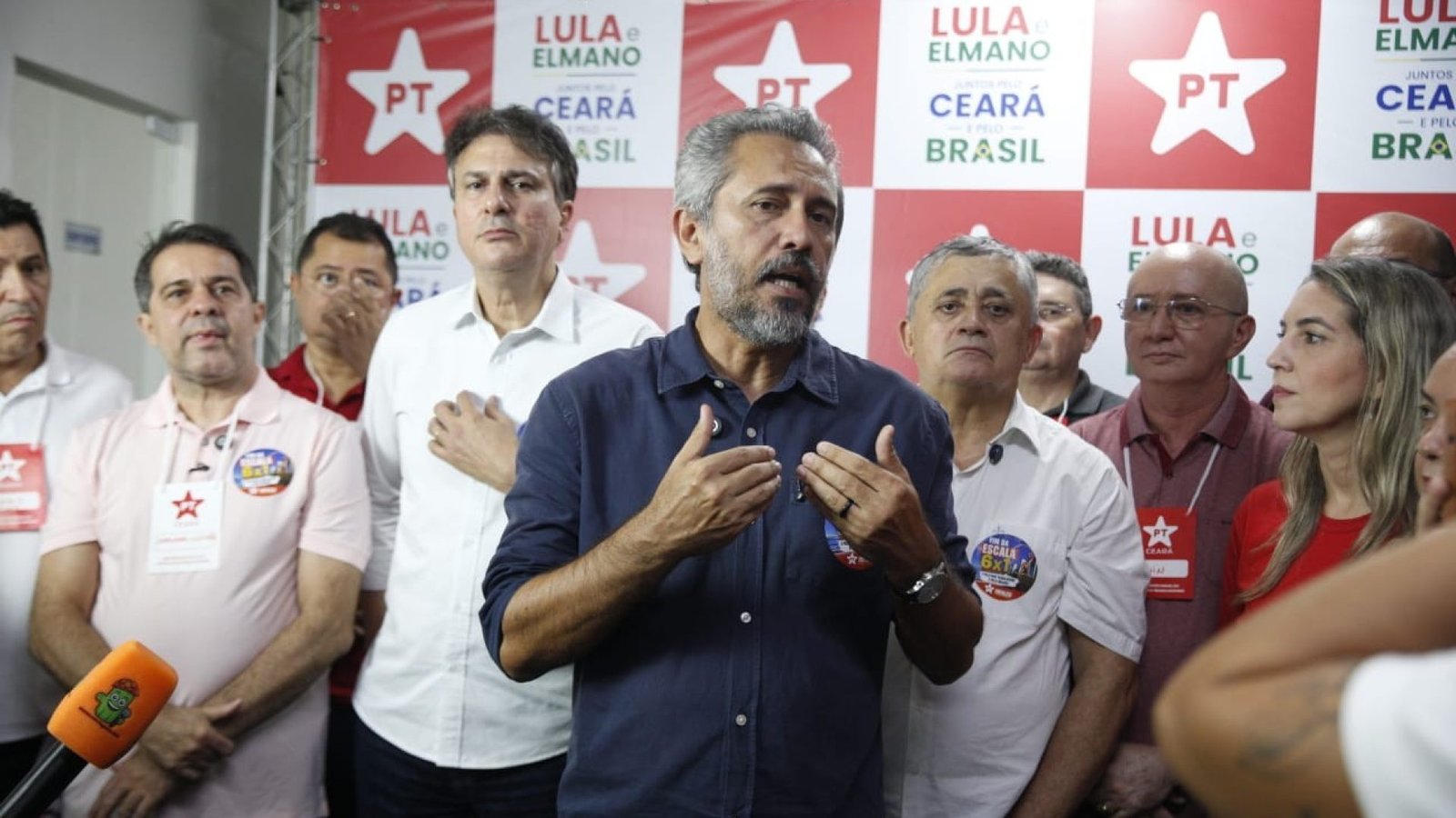 unanimidade indicar o companheiro Elmano de Freitas para nos representar como ca
