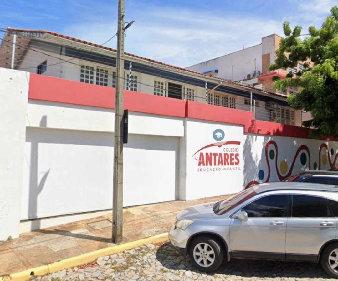 tuguês, um dos apelidos da mistura significa “bebida roxa”. A mistura é elaborad