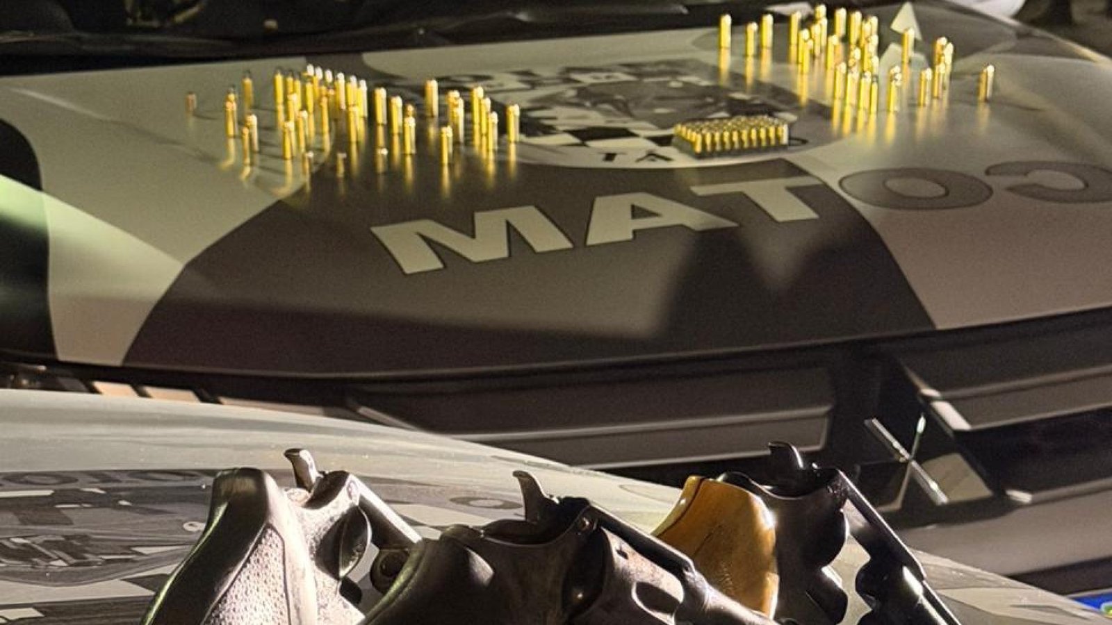 PMCE apreende armas e mais de 120 munições após evitar confronto entre facções no Passaré
