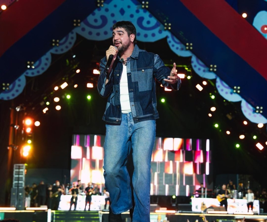show em Maracanaú e anuncia nova apresentação gratuita O cantor Nattan utilizou