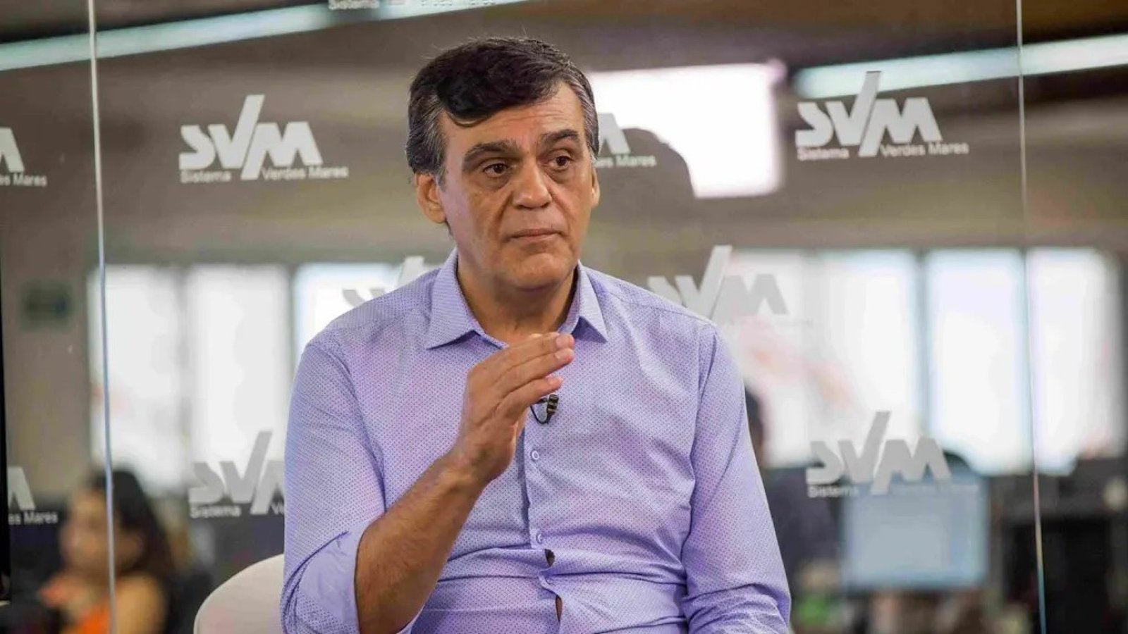 cirurgia e está em recuperação. De acordo com Érika, Naumi foi submetido a um ca