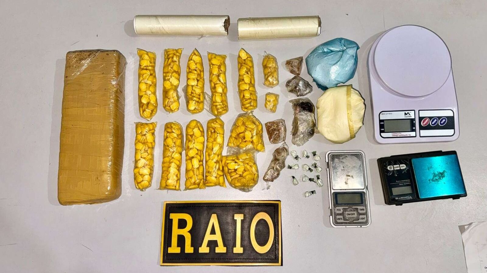 PMCE desarticula esquema de drogas em Canoa Quebrada com mega apreensão