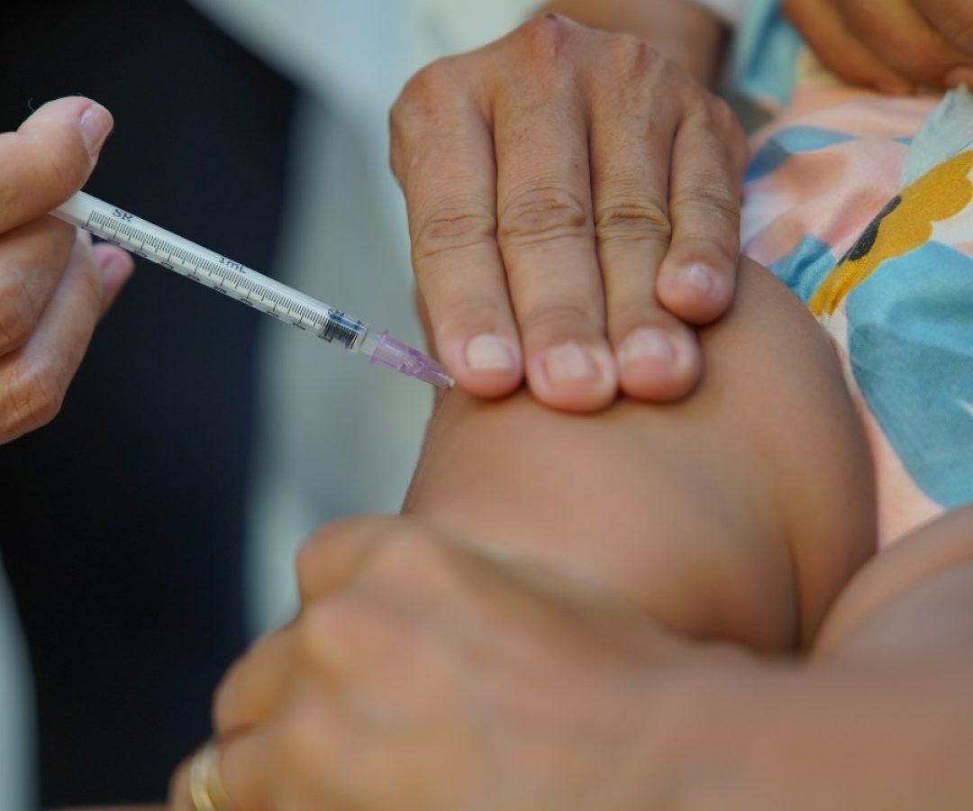 Vacinação contra a gripe em Fortaleza: postos de saúde abrem neste fim de semana para toda a população