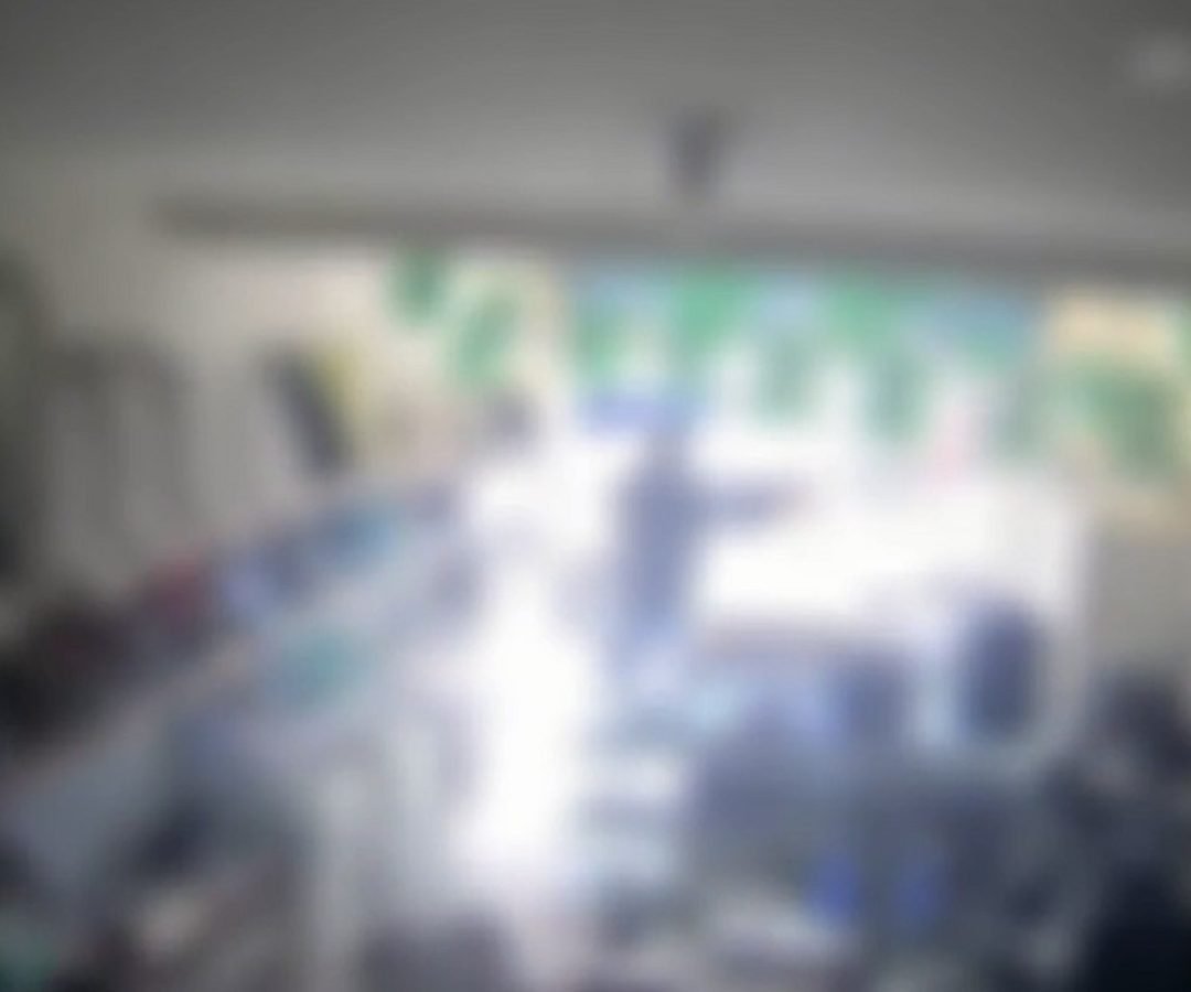 um comerciante, e o crime pode ter ocorrido após uma discussão por uma suposta d
