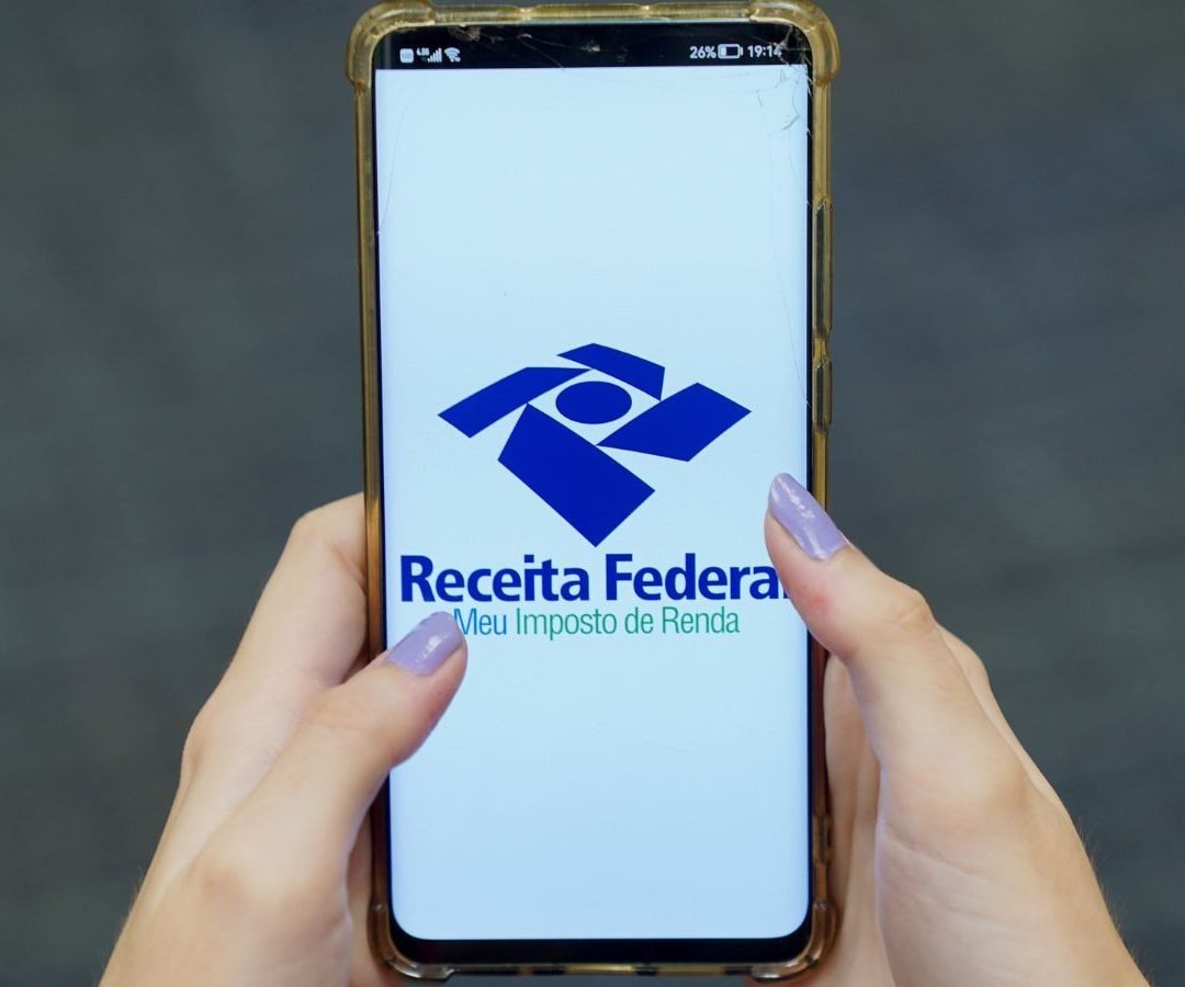 não estarem obrigados, mas que apuraram valores que os credenciaram para restitu