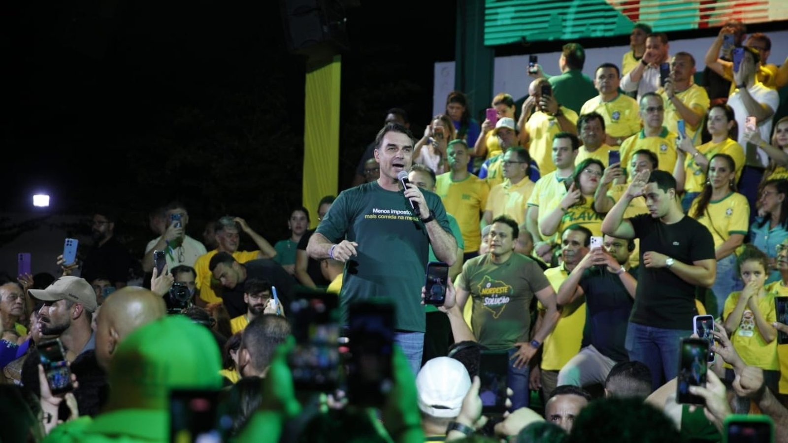 Valdemar, que é ex-deputado federal, segundo a Polícia Federal (PF). O ministro