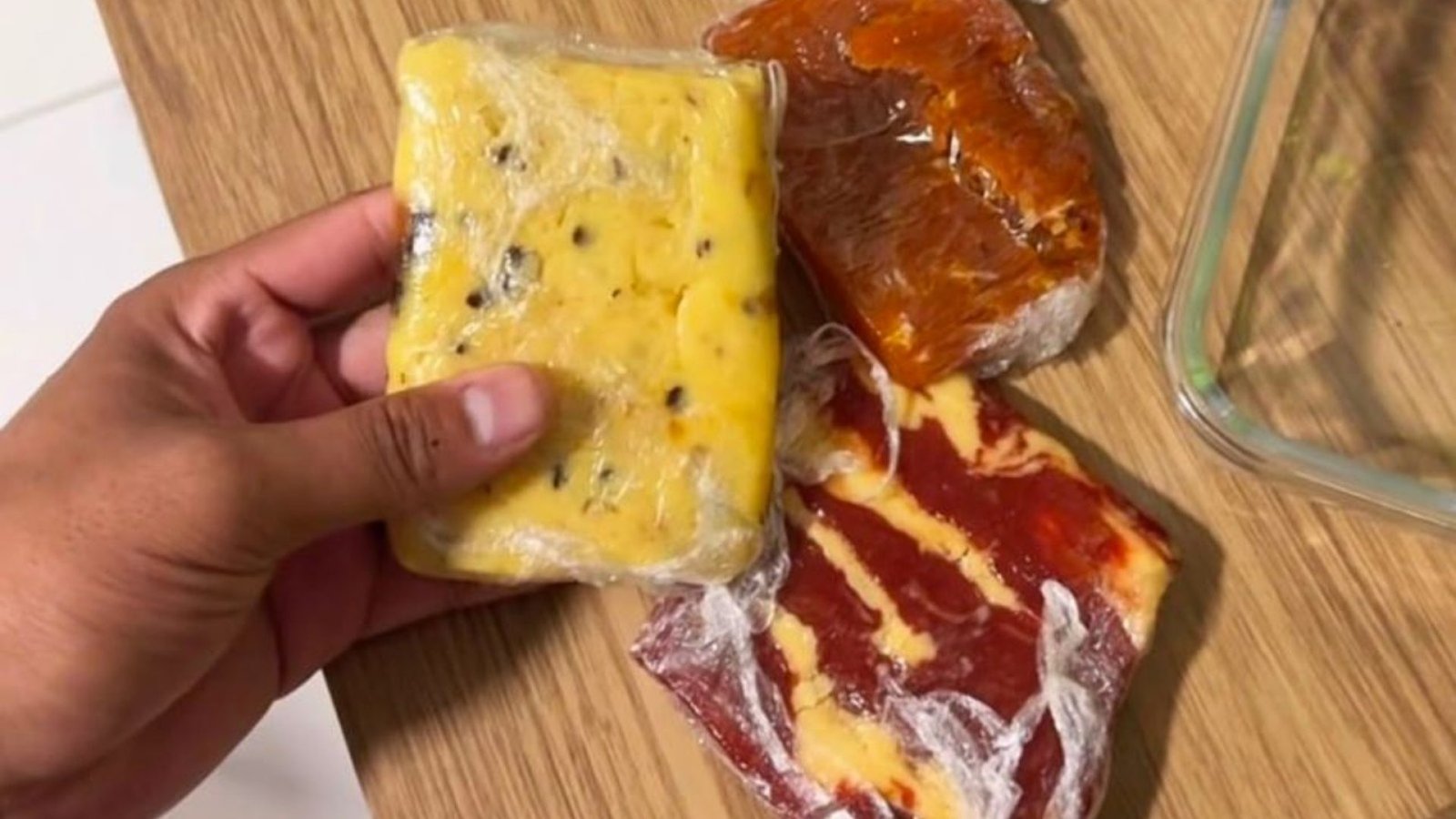 Consumidores denunciam coação e preços abusivos em venda de doces na Expocrato
